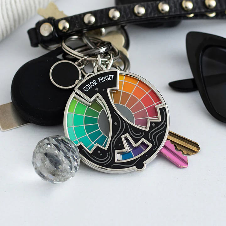 đColor Fidget Enamel Pin(â¨A Wheel Of Twenty Hues)