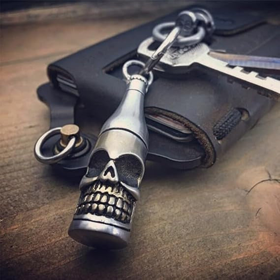 Piston Art Skull Keychain