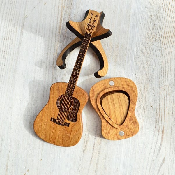 🔥Mini Cute Edition Wooden Guitar Plectrum Case